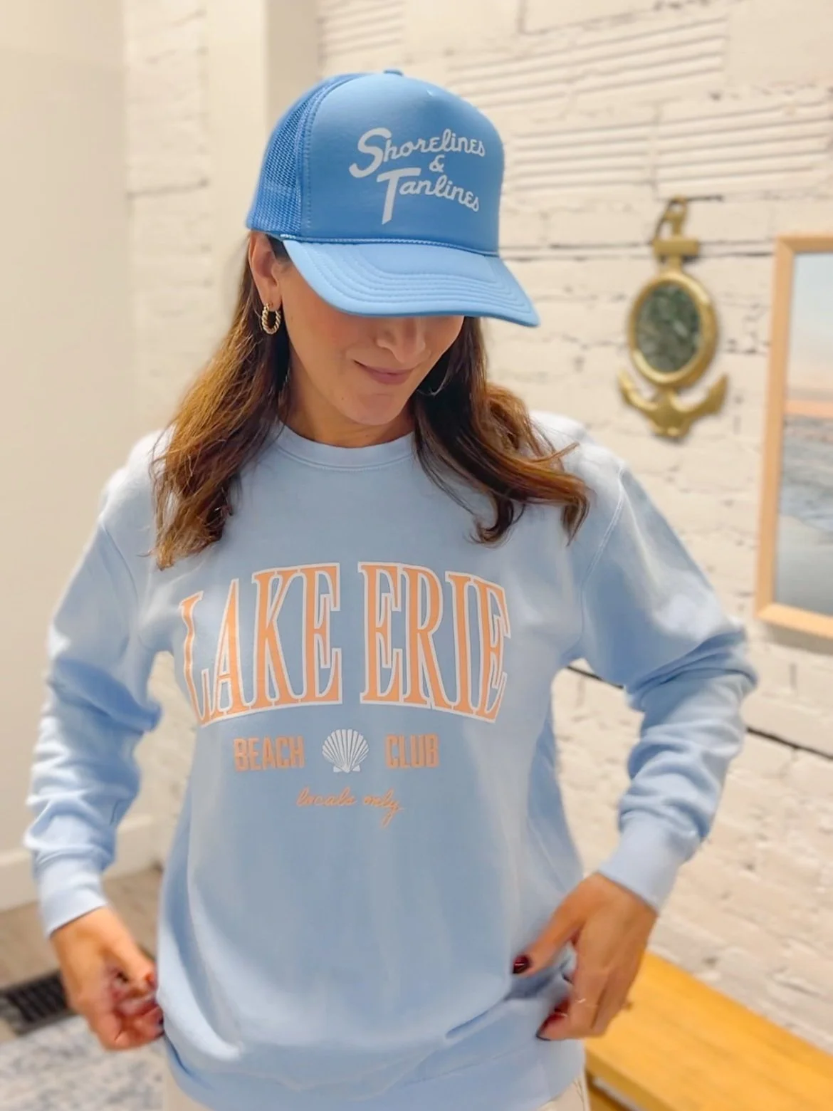 Lake Erie Beach Club Puff Lightweight Crewneck – Hydrangea — Shore